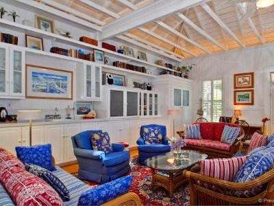 Del Mar Bungalow | 1726 Coast Blvd, Del Mar, CA 92014, USA | Phone: (858) 755-1534