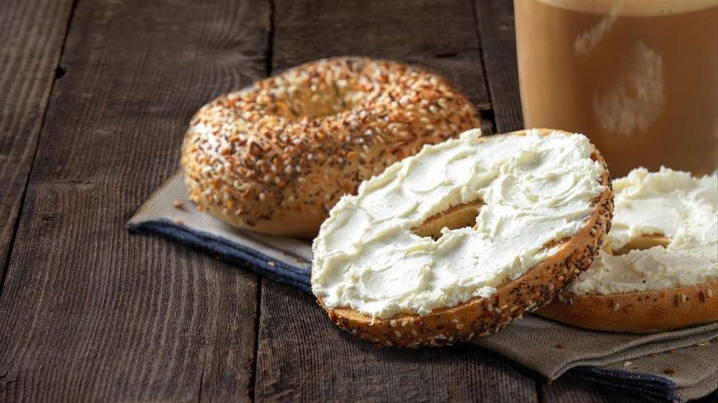 Einstein Bros. Bagels | 2330 N International Pkwy E13, Dallas, TX 75261, USA | Phone: (972) 973-6437