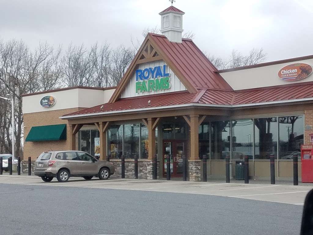 Royal Farms | 304 N Dupont Blvd, Smyrna, DE 19977, USA | Phone: (302) 653-8345