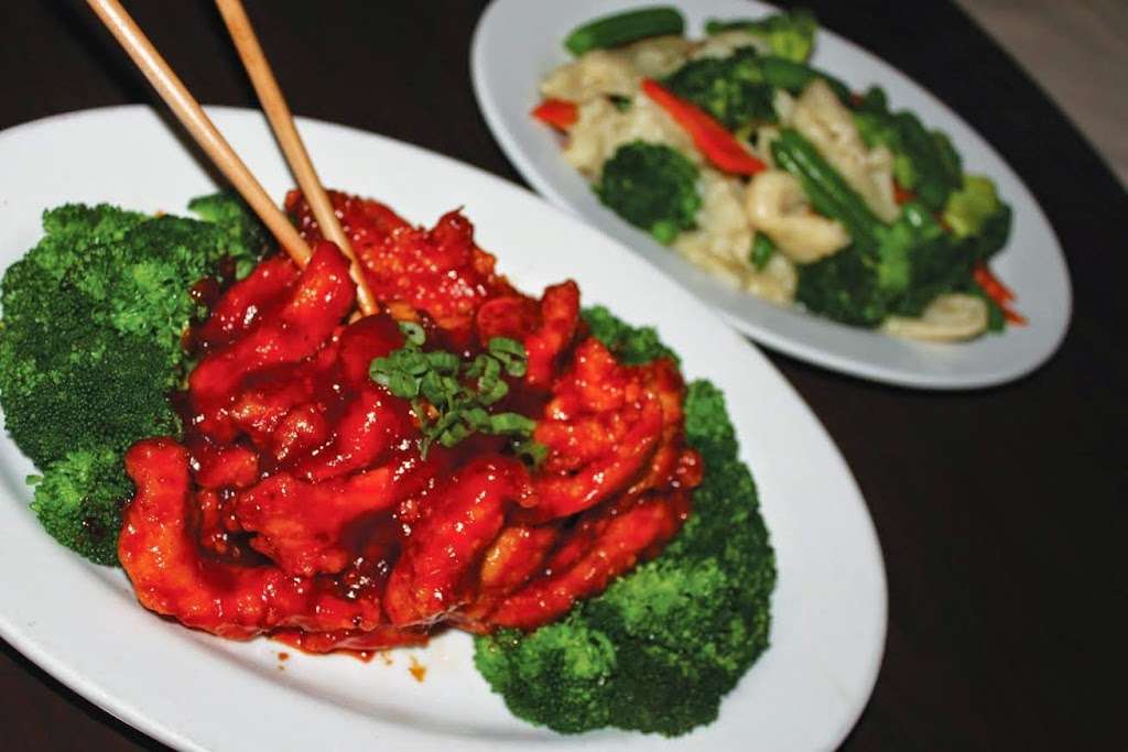 Peking Wok Restaurant | 5256 S Mission Rd #303, Bonsall, CA 92003, USA | Phone: (760) 724-8078