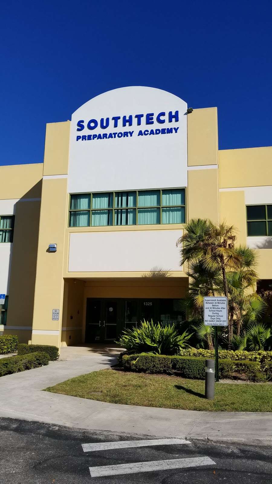 South Tech Preparatory Academy | 8304, 1325 Gateway Blvd, Boynton Beach, FL 33426, USA | Phone: (561) 318-8087