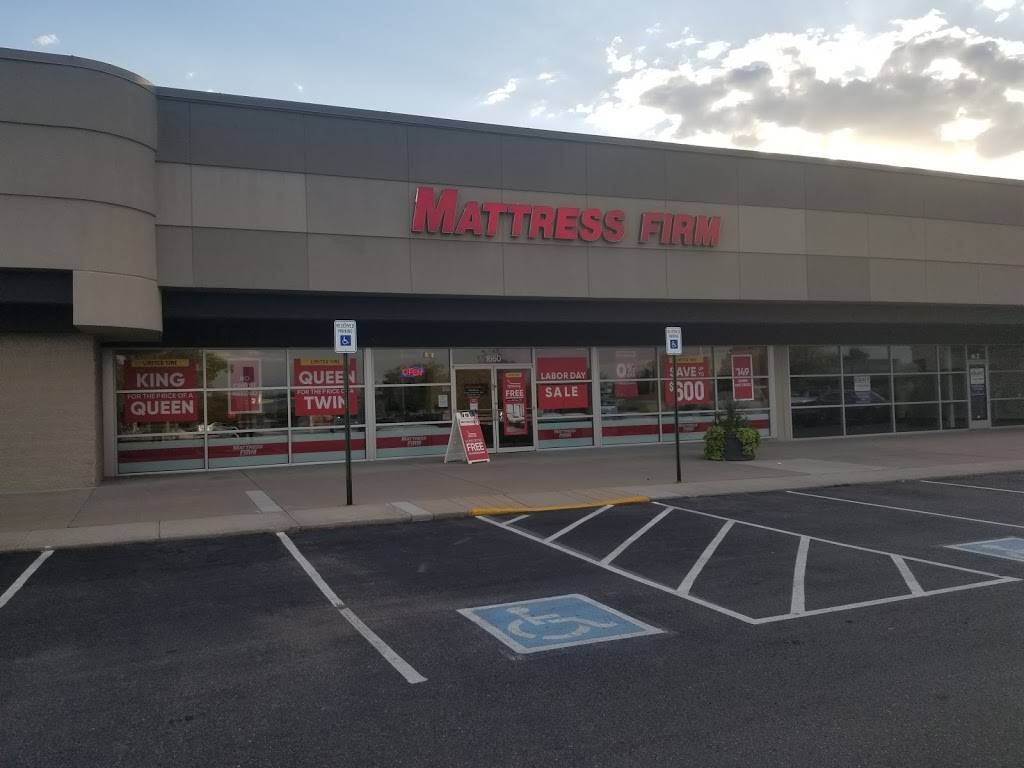 Mattress Firm Cheyenne Mountain | 1670 E Cheyenne Mountain Blvd Ste 0, Colorado Springs, CO 80906, USA | Phone: (719) 226-2720