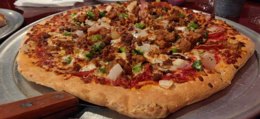 Gepettos Pizza | 15510 Lexington Blvd, Sugar Land, TX 77478, USA | Phone: (281) 980-7400