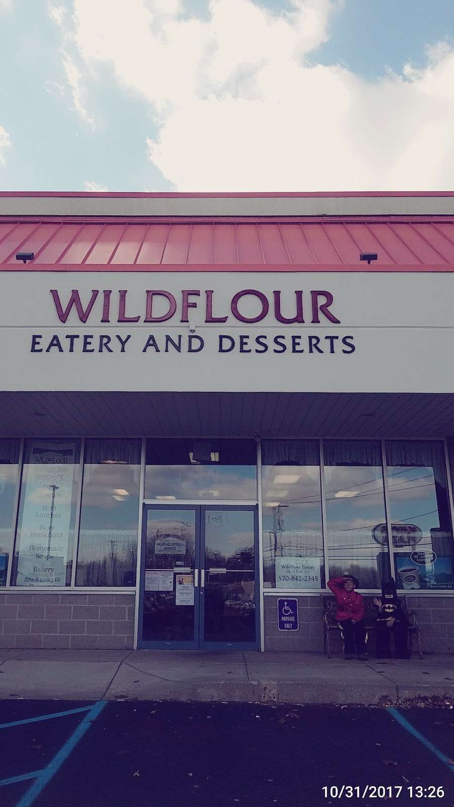 WILDFLOUR EATERY & DESSERTS | 480 Daleville Hwy, Covington Township, PA 18444, USA | Phone: (570) 842-2345