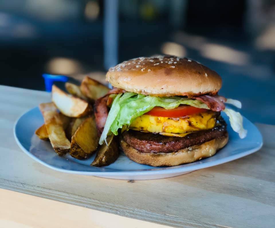 Burger Grinchs | Las Víboras 11523-4, Lomas de la Presa, 22125 Tijuana, B.C., Mexico | Phone: 664 318 7699