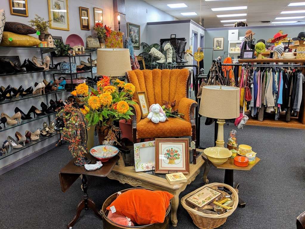 Hospice Thrift Shoppes | 444 Diablo Rd, Danville, CA 94526, USA | Phone: (925) 838-7697