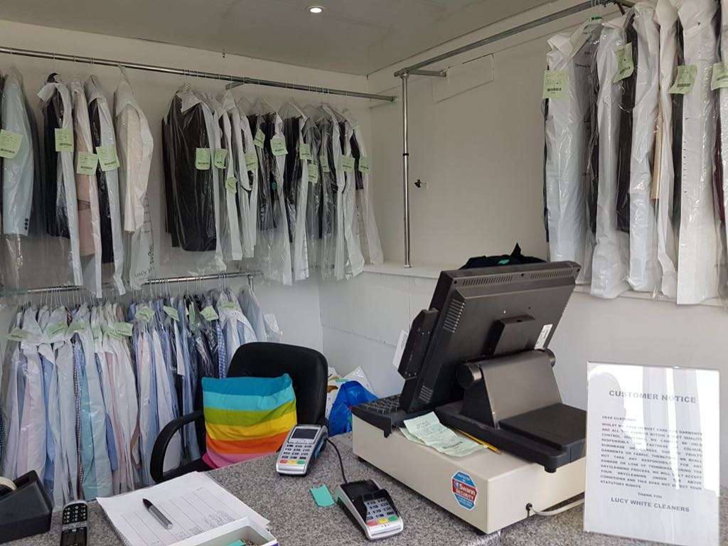 Lucy White Dry Cleaners | 173 Kings Rd, Kingston upon Thames KT2 5JG, UK | Phone: 020 8546 8513