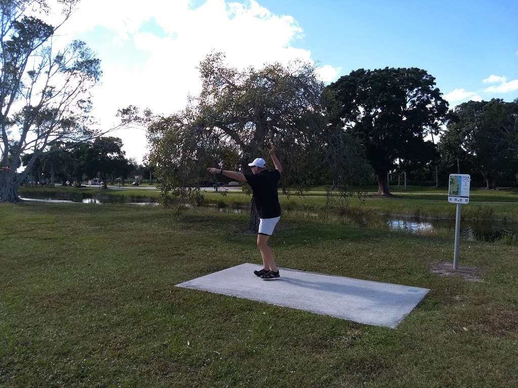 Pga disc golf | 313 Hiatt Dr, Palm Beach Gardens, FL 33418, USA