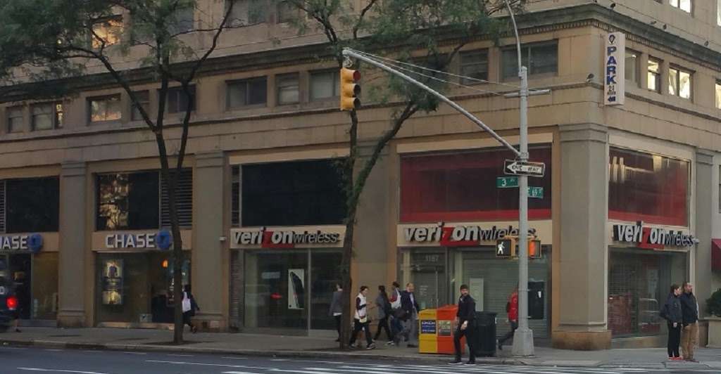 Verizon | 1187 3rd Ave, New York, NY 10021, USA | Phone: (212) 606-4700