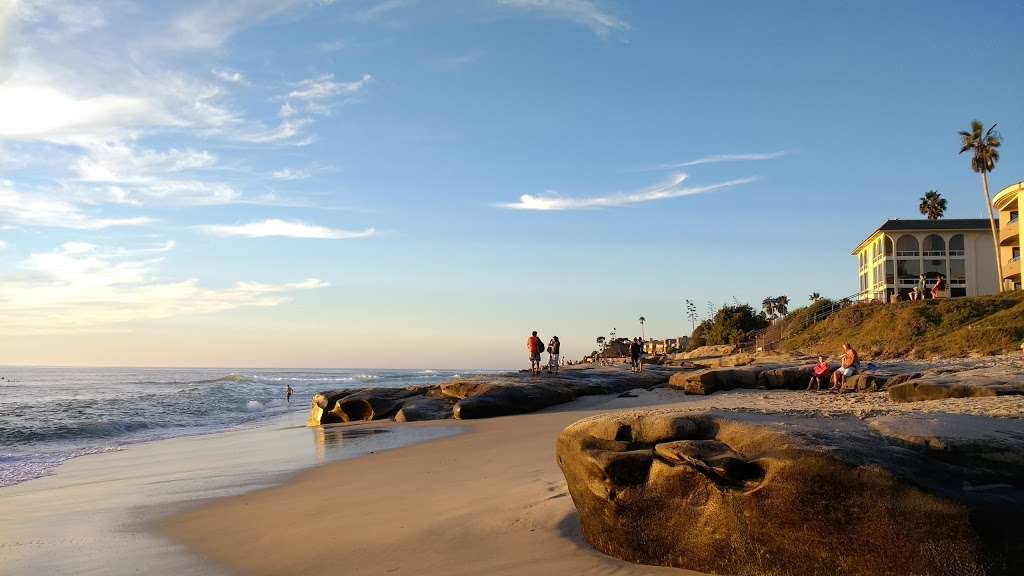 Windansea Beach | 6600 Neptune Pl, La Jolla, CA 92037, USA | Phone: (619) 221-8899