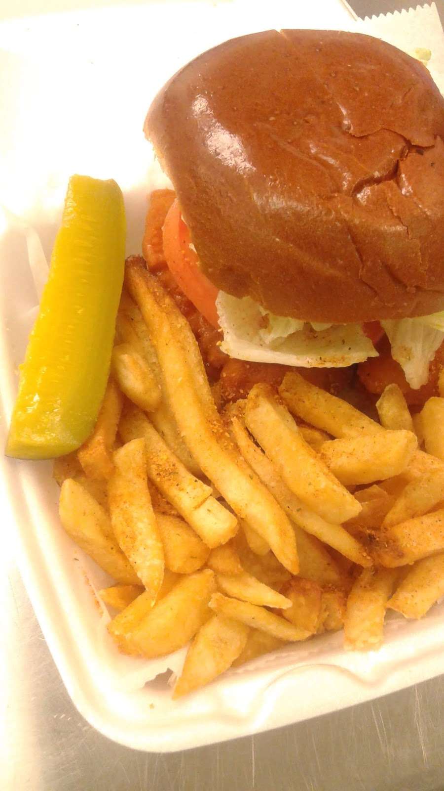 Fry Box | 168 Vreeland Ave, Paterson, NJ 07504, USA | Phone: (862) 257-1900