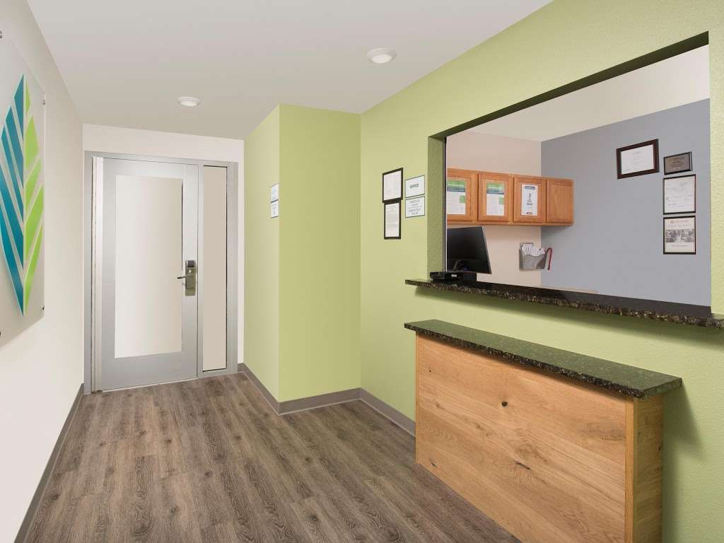 WoodSpring Suites Indianapolis Lawrence | 9515 Pendleton Pike, Indianapolis, IN 46236, USA | Phone: (317) 890-0909