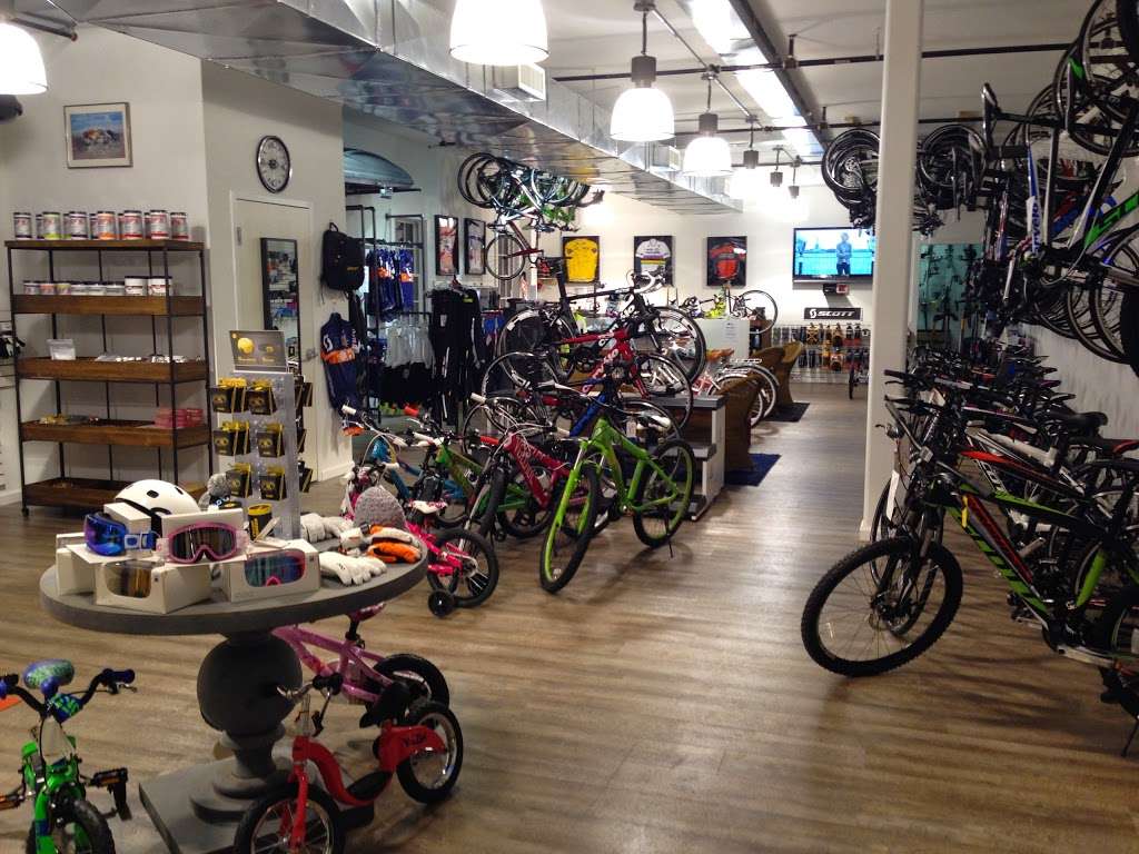 Cycleology Bike & Ski | 1 Sasco Hill Rd, Fairfield, CT 06824, USA | Phone: (203) 586-3030