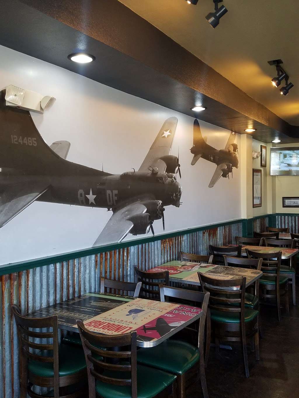 Wingstop | 17419 Crenshaw Blvd, Torrance, CA 90504, USA | Phone: (310) 516-1700