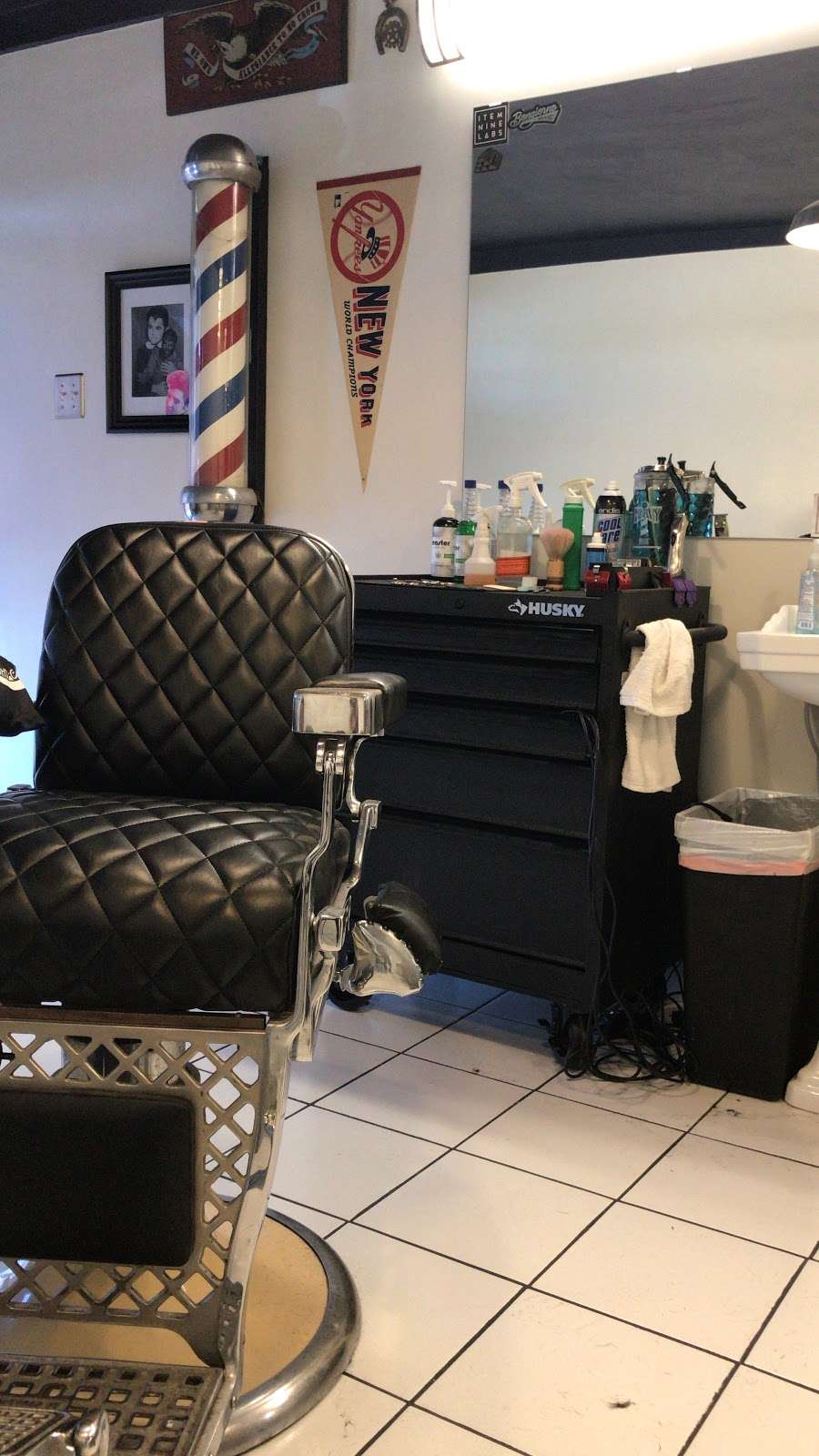 Monument Barbershop & Shave Parlor | 4215 N 16th St #11, Phoenix, AZ 85016, USA | Phone: (602) 296-7288