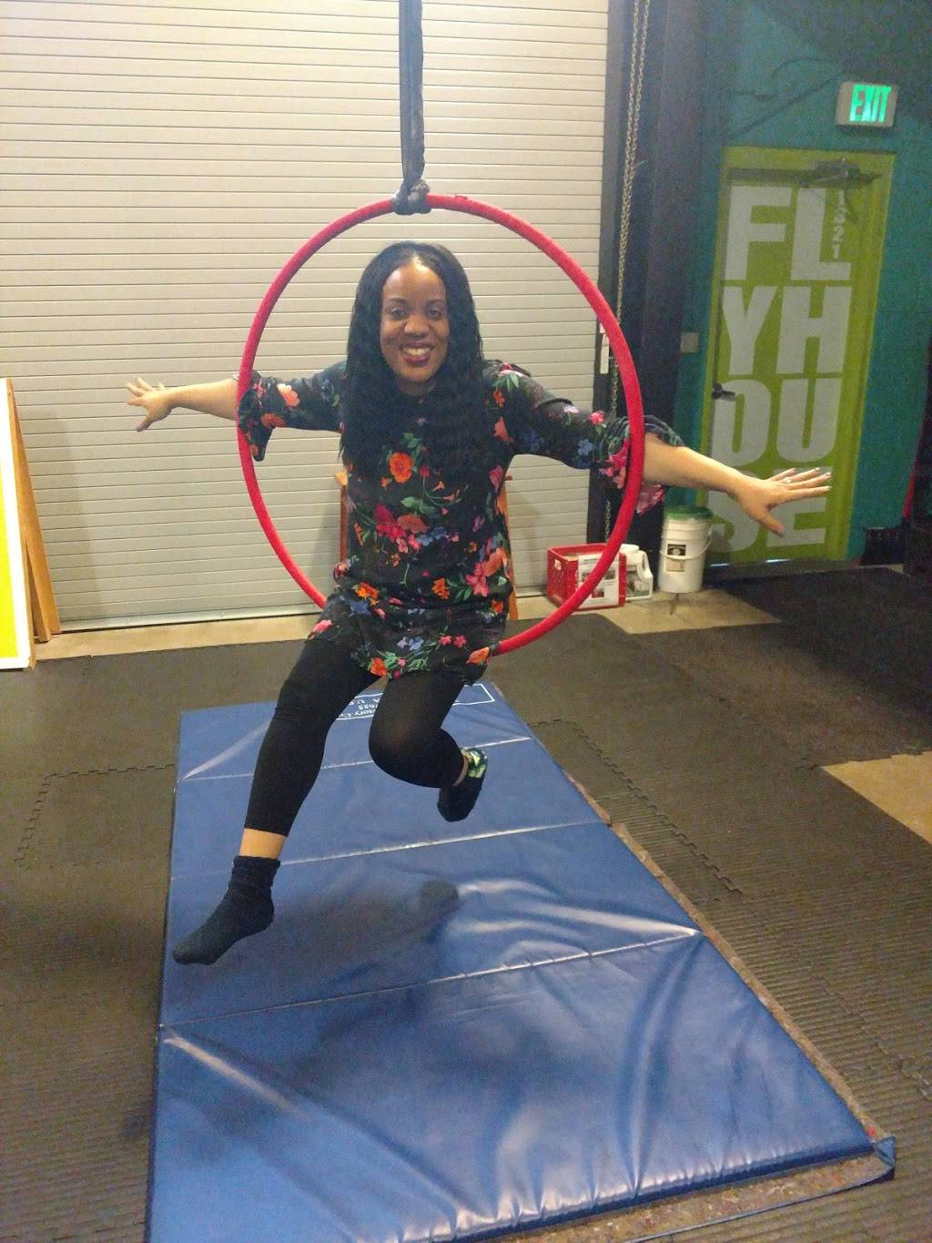 Detroit Flyhouse Circus school | 1321 Watson St, Detroit, MI 48207, USA | Phone: (313) 674-6424