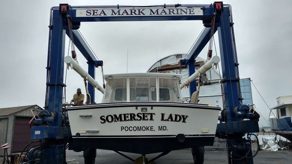 Sea Mark Marine Inc | 822 W Main St, Crisfield, MD 21817, USA | Phone: (410) 968-0800