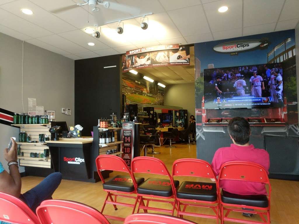 Sport Clips Haircuts of Towson Place | 1252 Putty Hill Ave, Towson, MD 21286, USA | Phone: (410) 337-0857