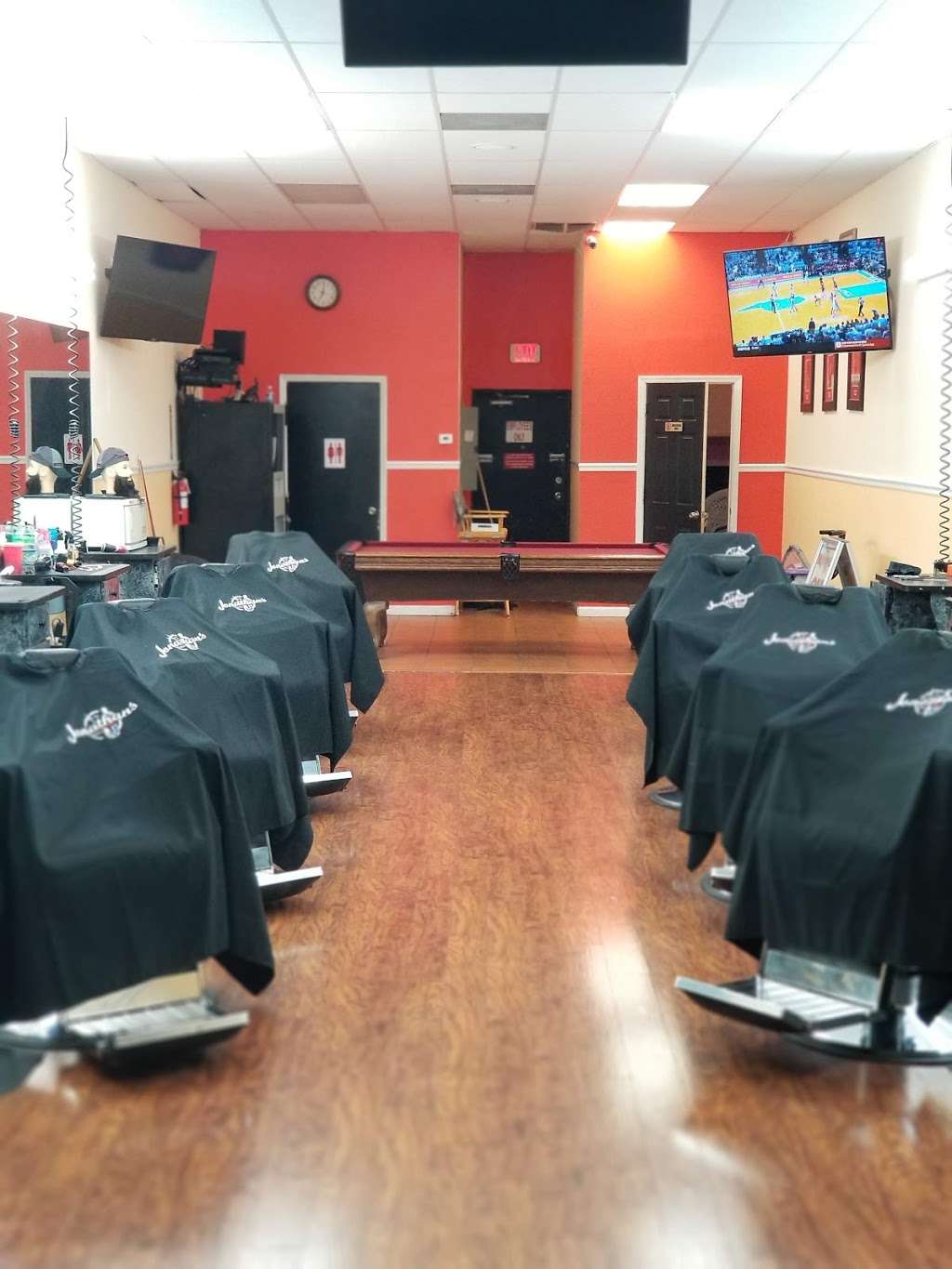 Jonathans barbershop | 2851 w 68st suite 11, Hialeah, FL 33018, USA | Phone: (786) 409-5863