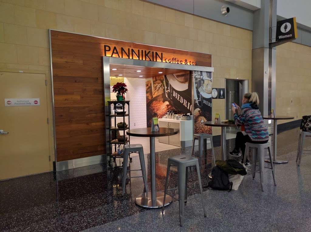 Pannikin Coffee & Tea | 3225 N Harbor Dr, San Diego, CA 92101, USA | Phone: (619) 686-8534