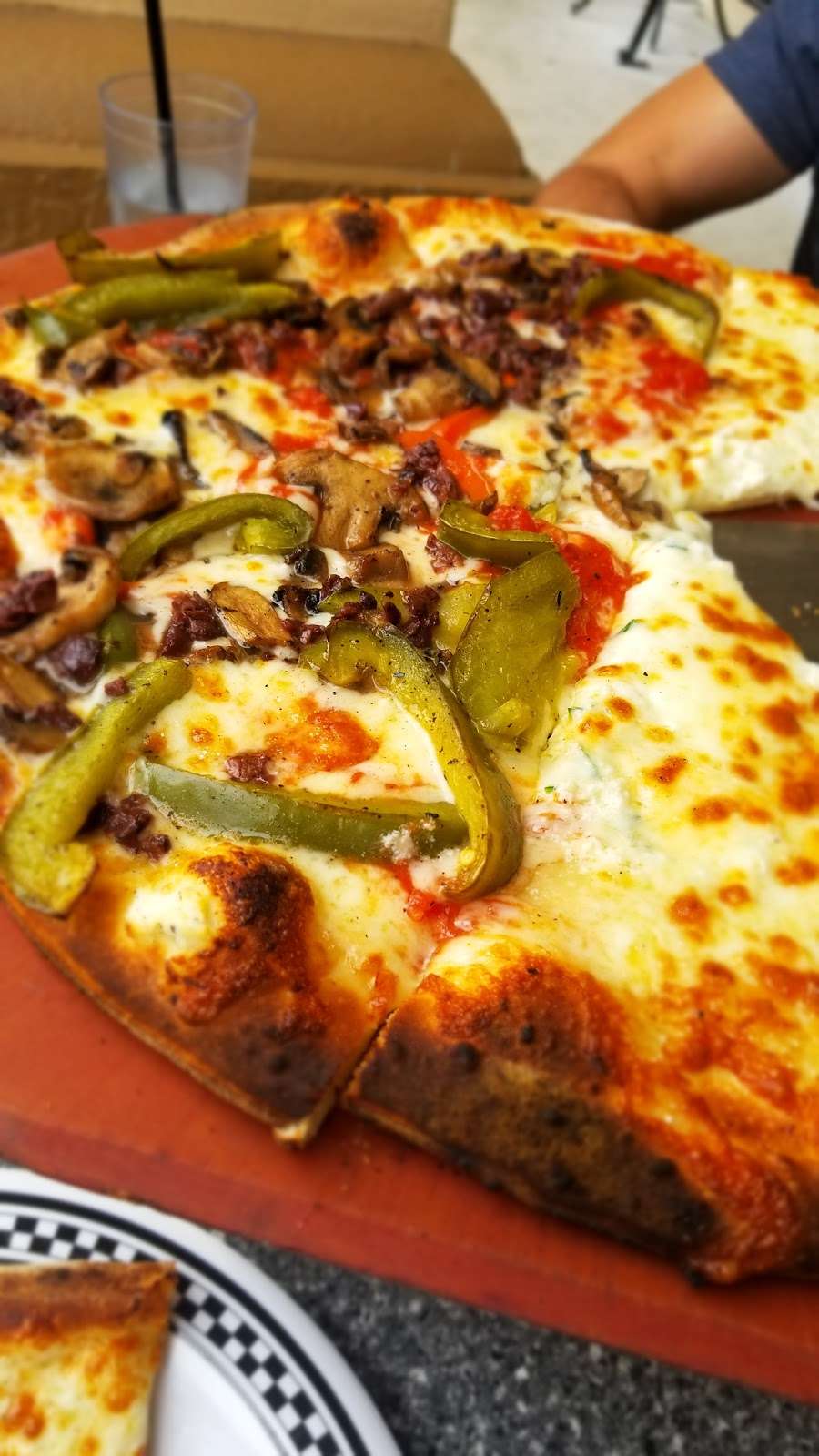 Anthonys Coal Fired Pizza | 9521 Westview Dr, Coral Springs, FL 33076, USA | Phone: (954) 340-2625