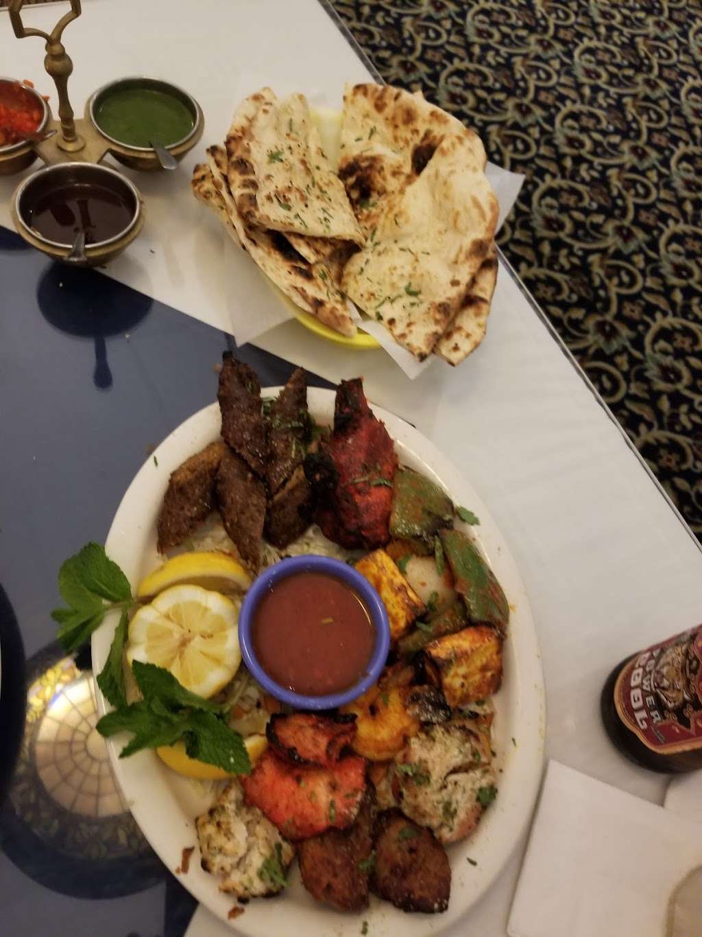 Indus Indian and Herbal Cuisine | 1649 Forum Pl, Ste 6-7, West Palm Beach, FL 33401, USA | Phone: (561) 249-0123