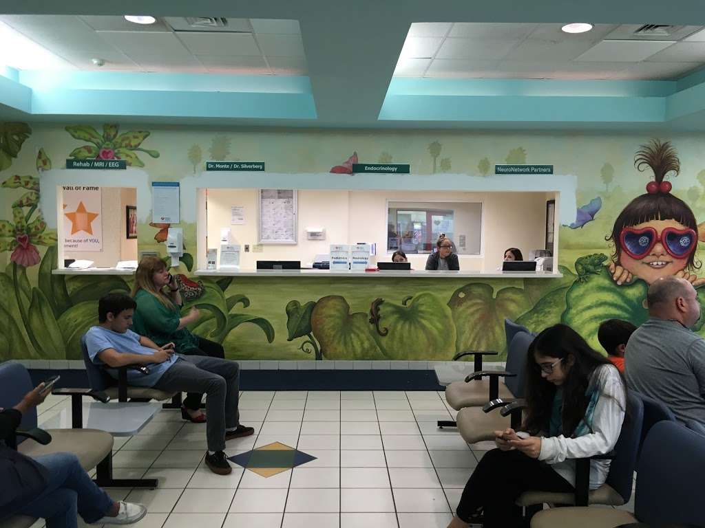 Nicklaus Childrens Dan Marino Outpatient Center | 2900 S Commerce Pkwy, Weston, FL 33331, USA | Phone: (954) 385-6200