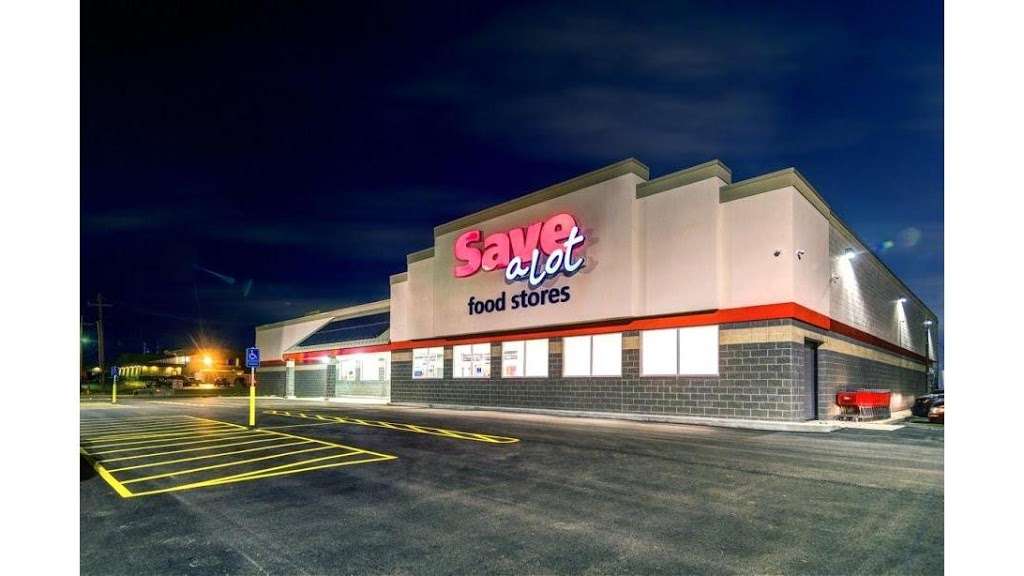 Save-A-Lot | 2346 Iverson St, Temple Hills, MD 20748, USA | Phone: (301) 423-1274