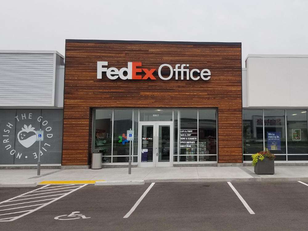 FedEx Office Print & Ship Center | 8807 W Sura Ln #107, Greenfield, WI 53228, USA | Phone: (414) 281-1994