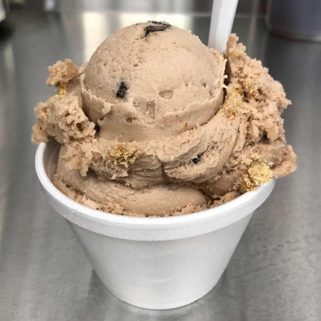 Pessos Ices & Ice Cream | 203-20 35th Ave, Bayside, NY 11361, USA | Phone: (718) 224-9130