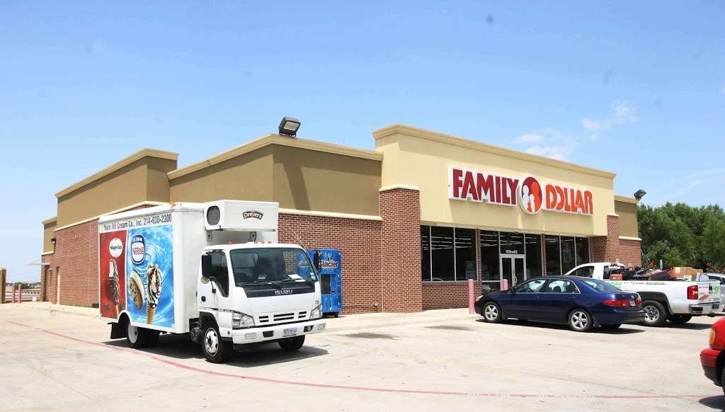 Family Dollar | 2401 Finley Rd Suite 180, Irving, TX 75062, USA | Phone: (972) 252-4850