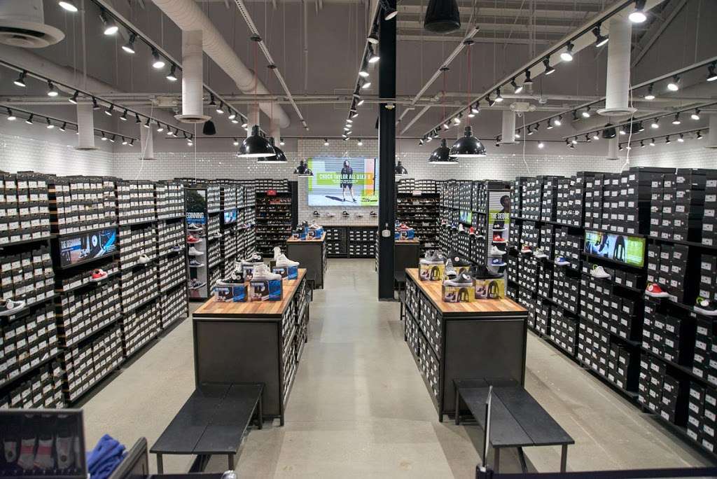 Converse Factory Store | 15571 S Apopka Vineland Rd, Orlando, FL 32821, USA | Phone: (407) 477-0052