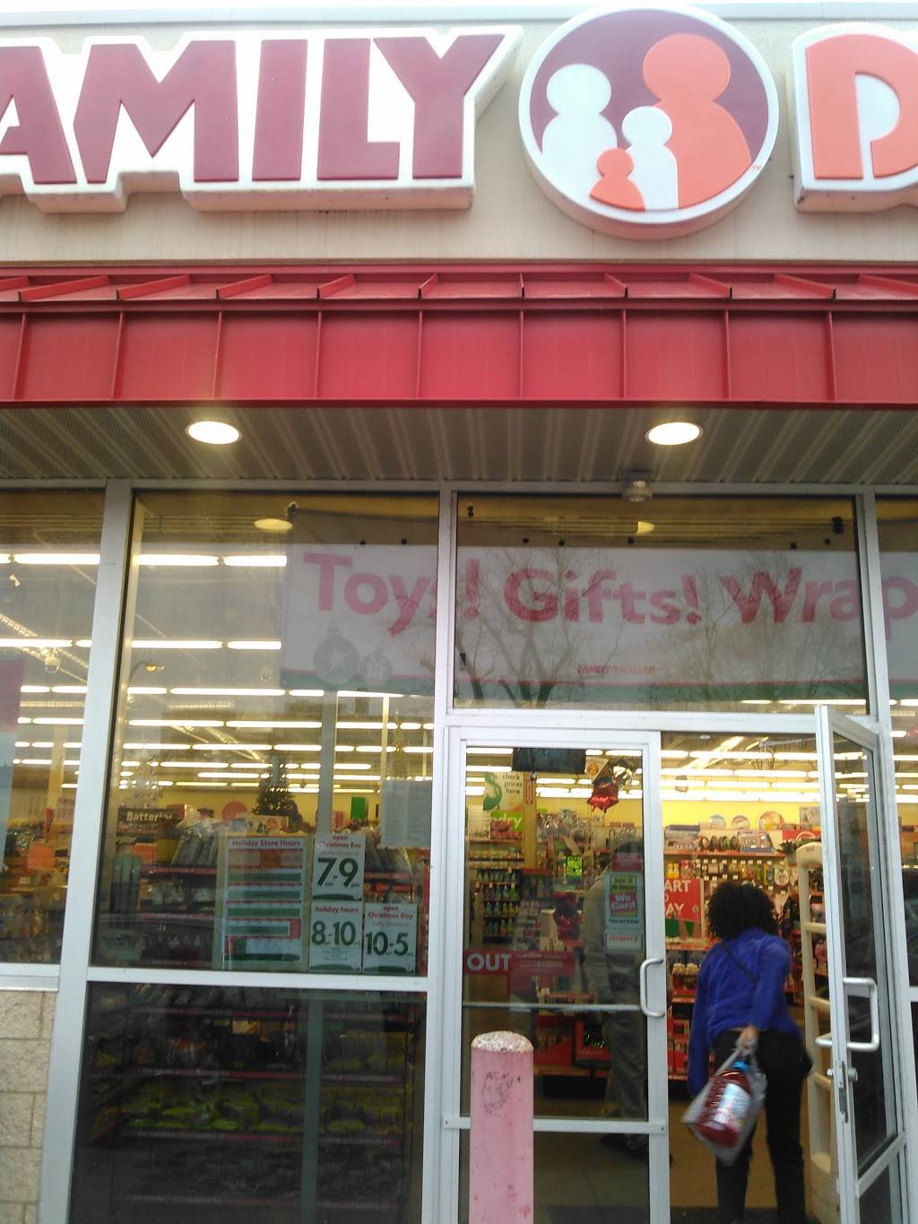 Family Dollar | 3364 Bailey Ave, Buffalo, NY 14215, USA | Phone: (716) 833-4093