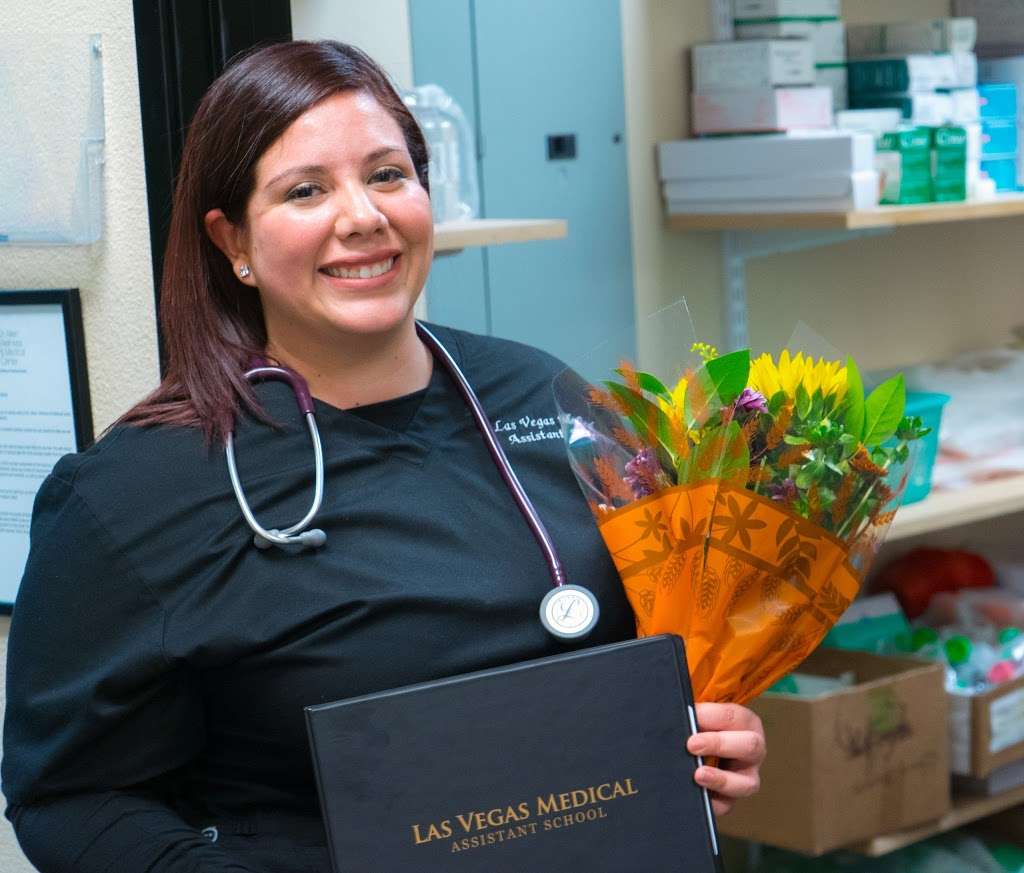 Las Vegas Medical Assistant School | 1701 N Green Valley Pkwy c, Henderson, NV 89074, USA | Phone: (702) 527-3047