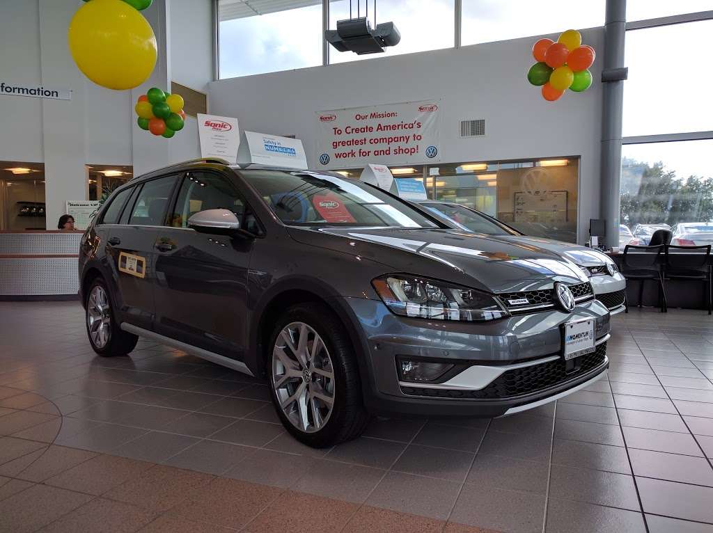 Momentum Volkswagen of Jersey Village | 19550 Northwest Fwy, Houston, TX 77065, USA | Phone: (855) 627-3083