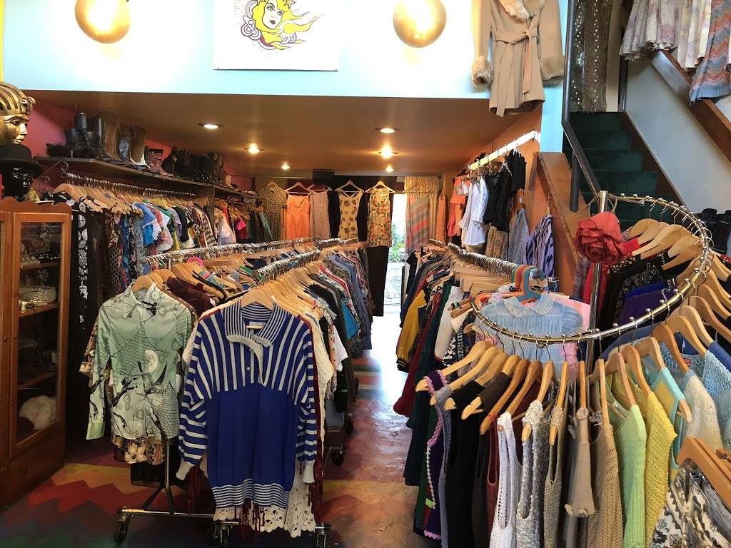 Empress Vintage | 1757 Alcatraz Ave, Berkeley, CA 94703, USA | Phone: (510) 542-6196