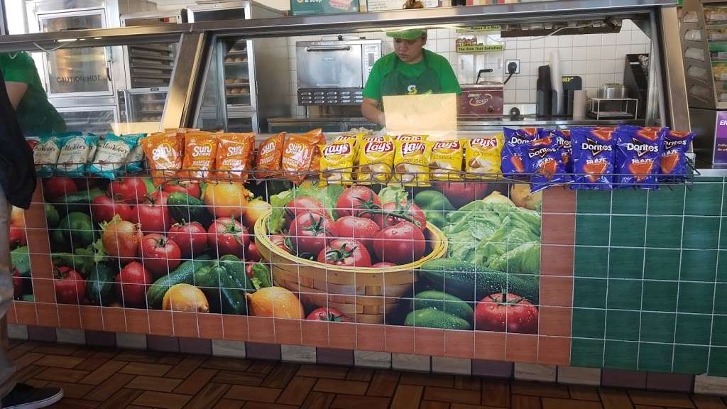 Subway Restaurants | 475 College Blvd, Oceanside, CA 92057, USA | Phone: (760) 940-1094