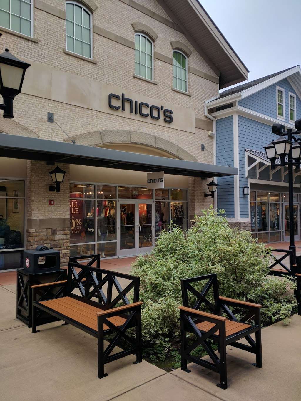 Chicos Outlets | 80 Premium Outlets Blvd Ste 617, Merrimack, NH 03054, USA | Phone: (603) 424-6455