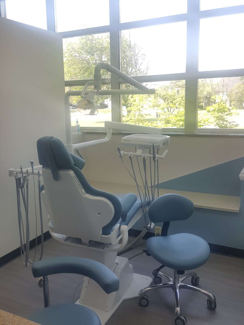 Westend Dental - Sherman | 3636 E 38th St, Indianapolis, IN 46218, USA | Phone: (317) 743-0300