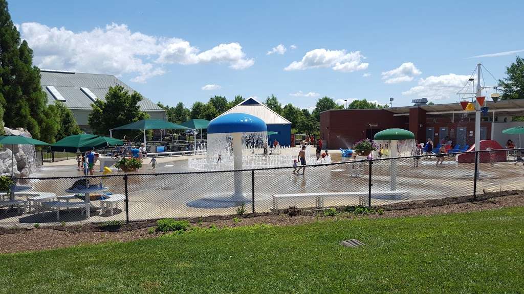 South Germantown Splash Park and Mini Golf | 18056 Central Park Cir, Boyds, MD 20847, USA | Phone: (301) 670-4685