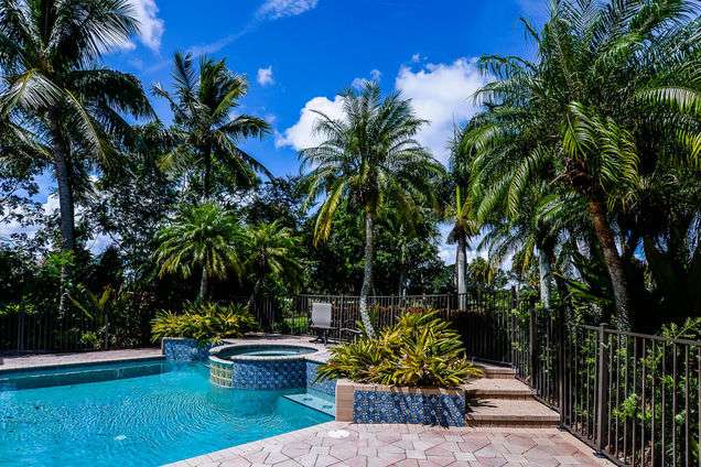 Jupiter New Homes | 1001 Pinecrest Cir apt f, Jupiter, FL 33458, USA | Phone: (561) 406-0717