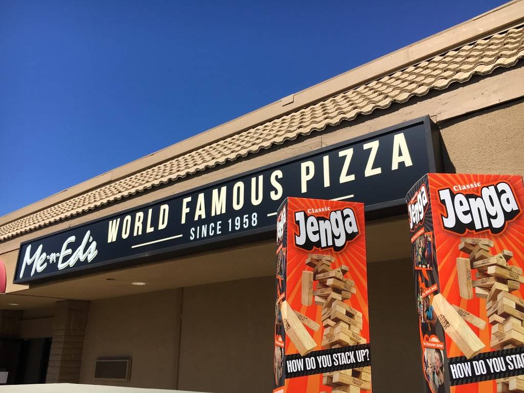 Me-n-Eds Pizza Parlor | 4829 E McKinley Ave, Fresno, CA 93703, USA | Phone: (559) 251-0397