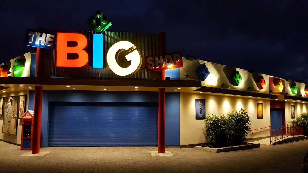 The Big Shop | 1 Legoland Dr, Carlsbad, CA 92008, USA | Phone: (760) 918-5497