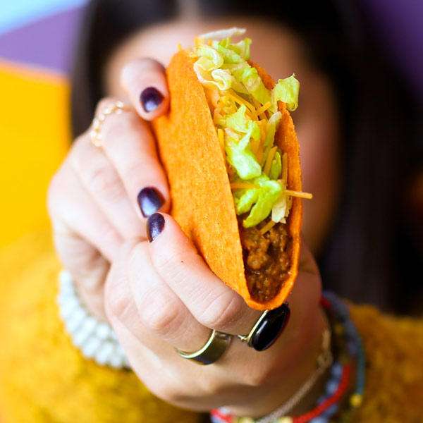 Taco Bell | 12800 S Figueroa St, Los Angeles, CA 90061, USA | Phone: (310) 327-8387