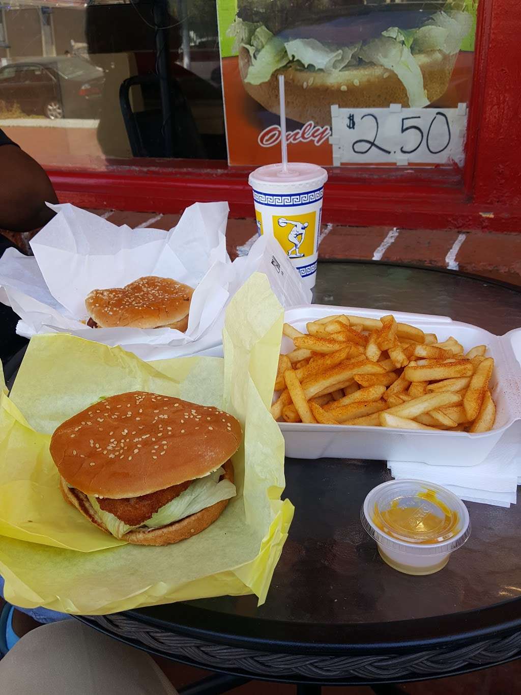 Mr Pepes Burgers | 12424 Philadelphia St # C, Whittier, CA 90601, USA | Phone: (562) 698-9088