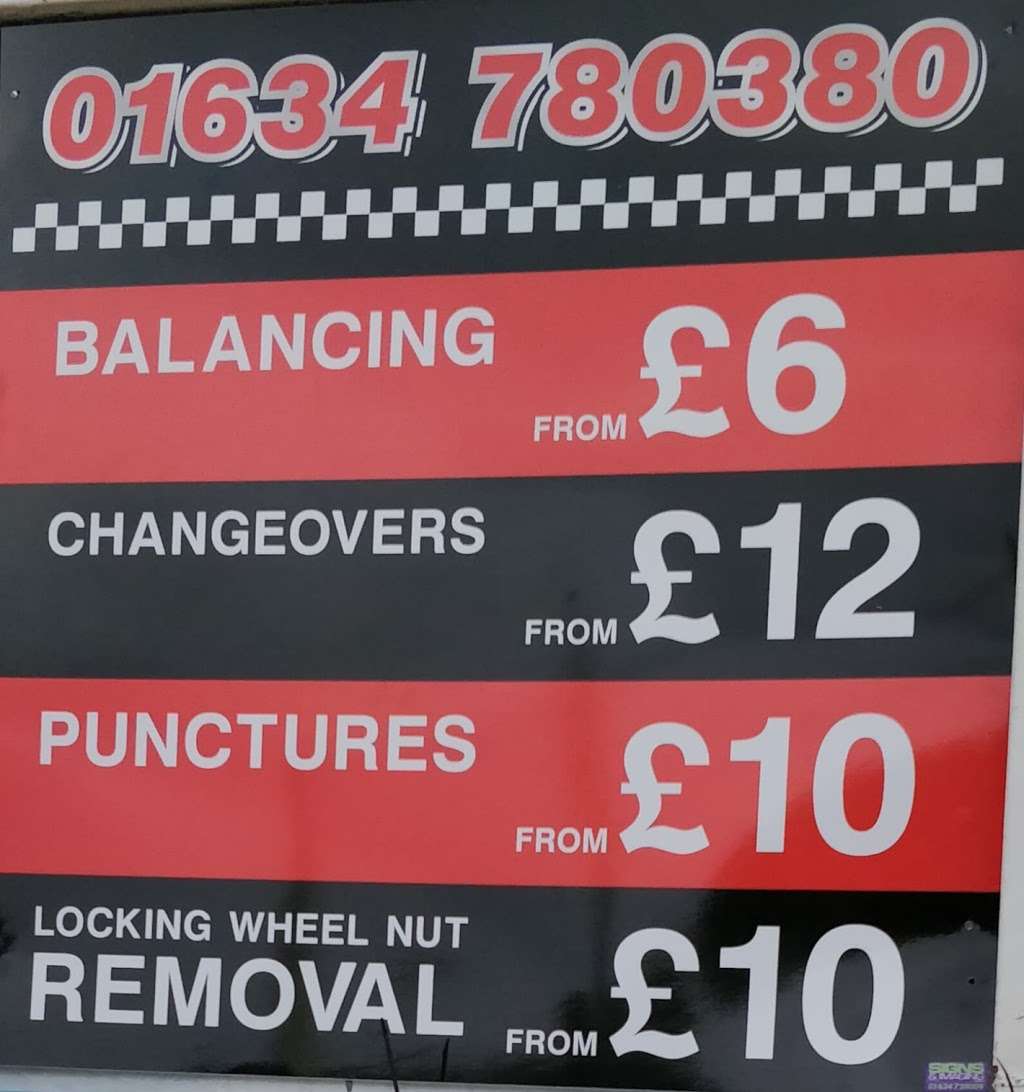 Spinksies Tyres | 69-71 Rochester Rd, Cuxton, Rochester ME2 1AE, UK | Phone: 01634 780380