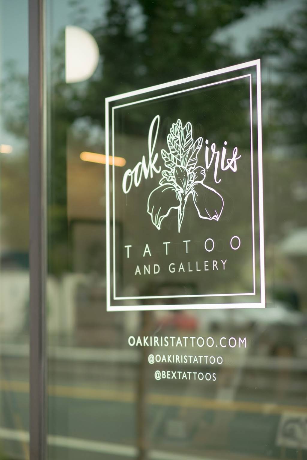 Oak Iris Tattoo | 4330 N Interstate Ave, Portland, OR 97217, USA | Phone: (503) 803-1736