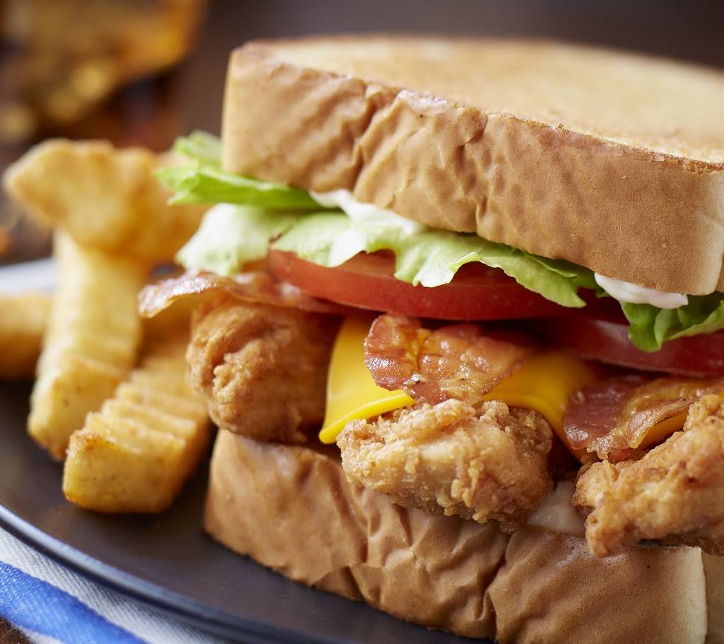 Zaxbys Chicken Fingers & Buffalo Wings | 2870 Technology Ave, New Albany, IN 47150, USA | Phone: (812) 725-7484