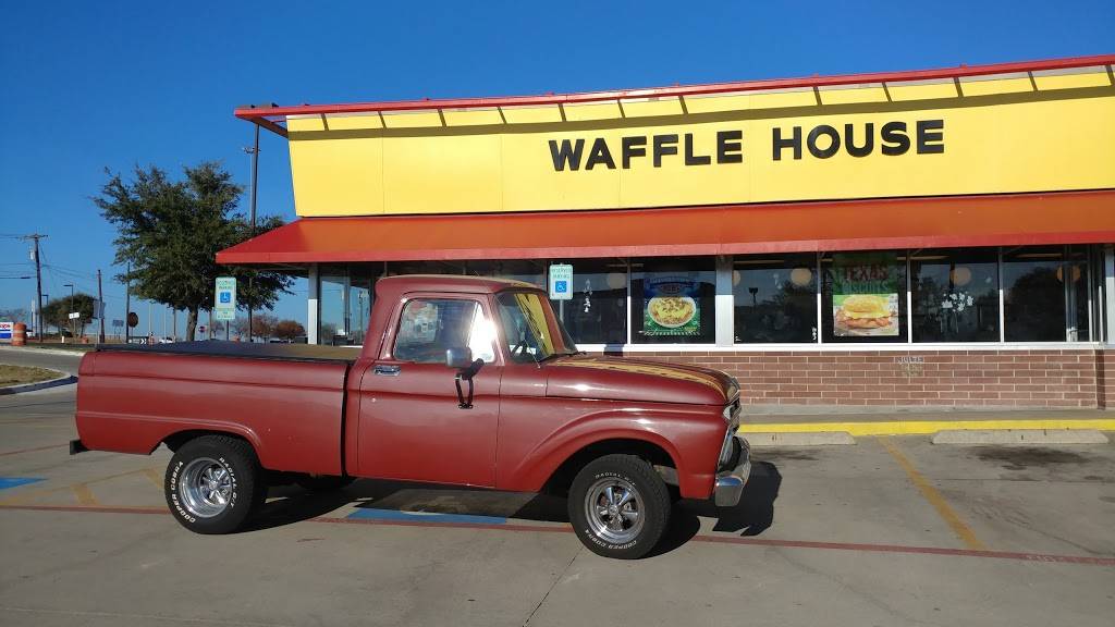 Waffle House | 8505 Benbrook Blvd, Benbrook, TX 76126, USA | Phone: (817) 249-3458