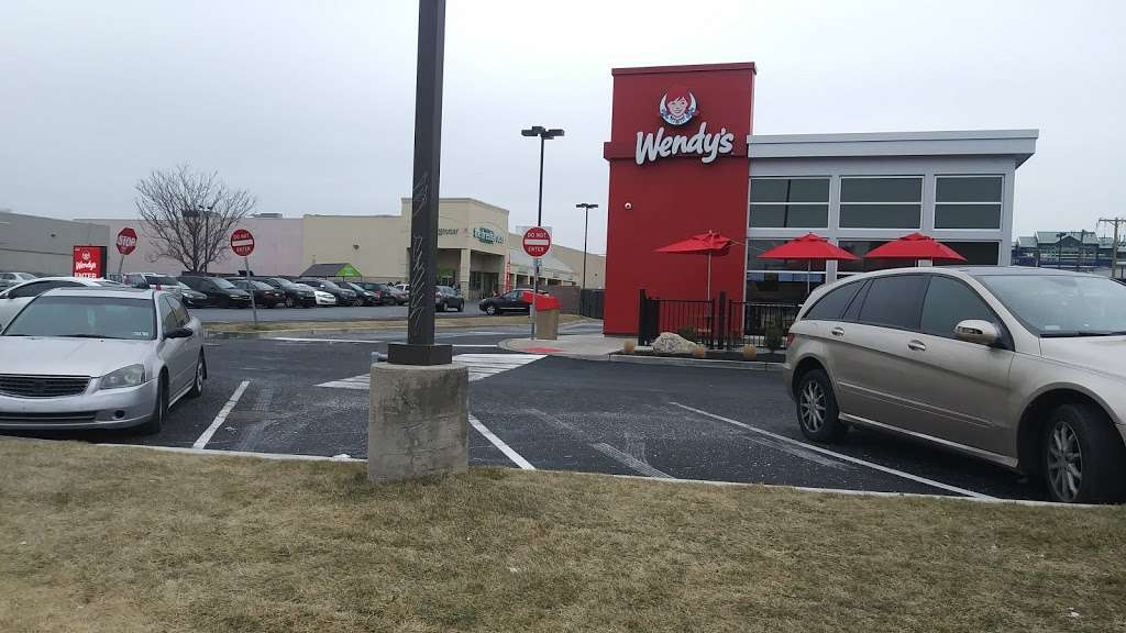 Wendys | 5601 Chestnut St, Philadelphia, PA 19139, USA | Phone: (267) 233-7330